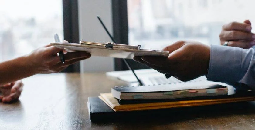 pexels-sora-shimazaki-5673502-840x430